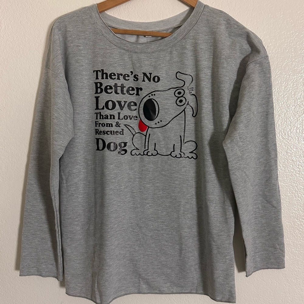 LILI CLOTH Long Sleeve Graphic Tee for Rescue Dog Owners Women Size Small Gray